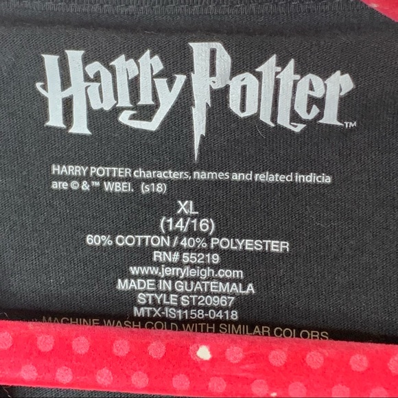 Girl’s Harry Potter Foil Graphic Crest T-Shirt - Picture 8 of 8